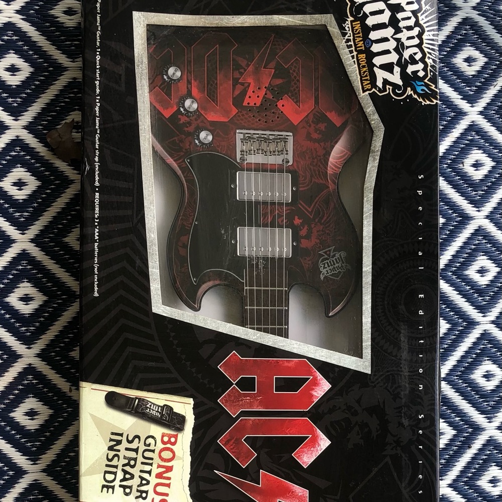 AC/DC paper Jamz Guitar